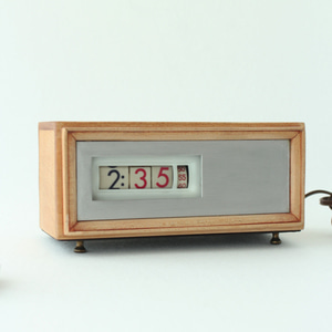 vintage seth thomas flip clock