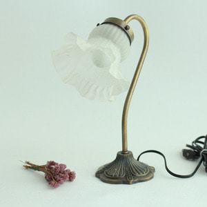 vintage glass table lamp 